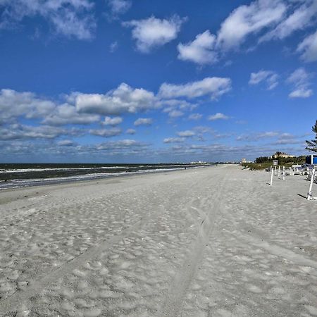 St Pete Condo With Heated Pool - Less Than 1 Mi To Beach! سانت بيتي بيتش المظهر الخارجي الصورة