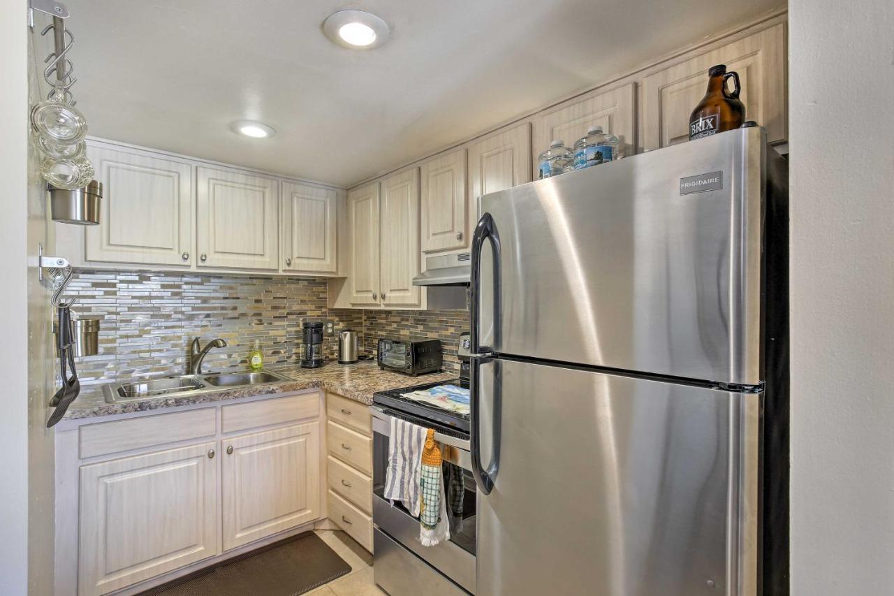 St Pete Condo With Heated Pool - Less Than 1 Mi To Beach! سانت بيتي بيتش المظهر الخارجي الصورة